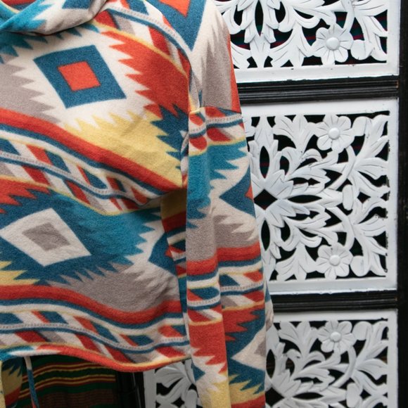 Fleece turtle neck Sweater - Picture 6 of 7